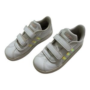 Kids adidas White Sneakers with Velcro Straps. Size 10 toddler. School shoes